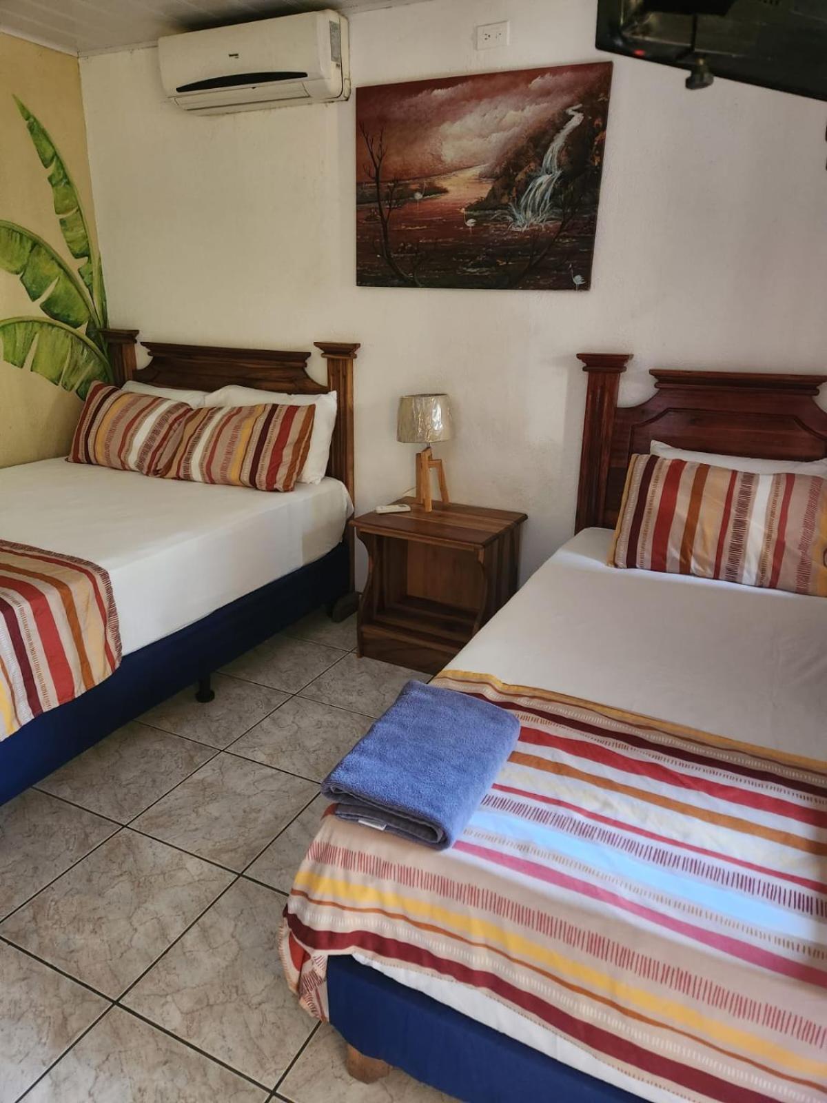 מנואל אנטוניו Hotel Villa Prats מראה חיצוני תמונה