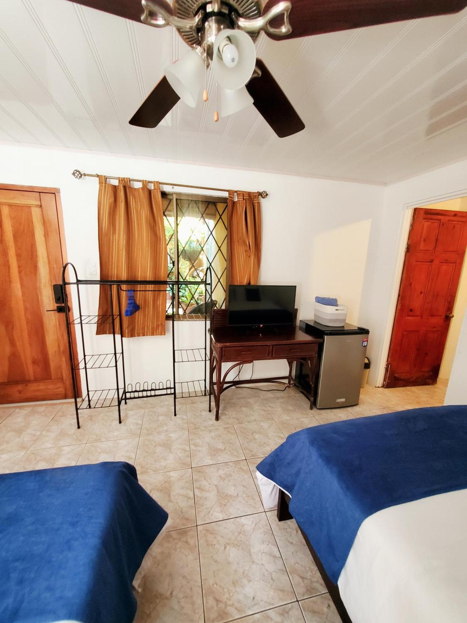 מנואל אנטוניו Hotel Villa Prats חדר תמונה